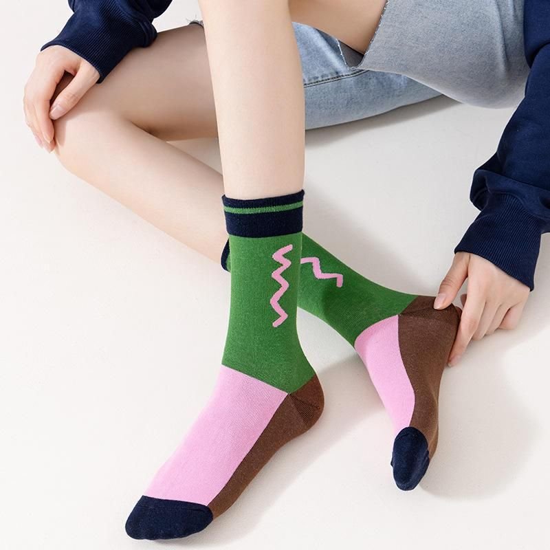 Spring Summer Pink Green Women Socks Cotton Kawaii Harajuku Cute Socks Abstract Cartoon Designer Socks