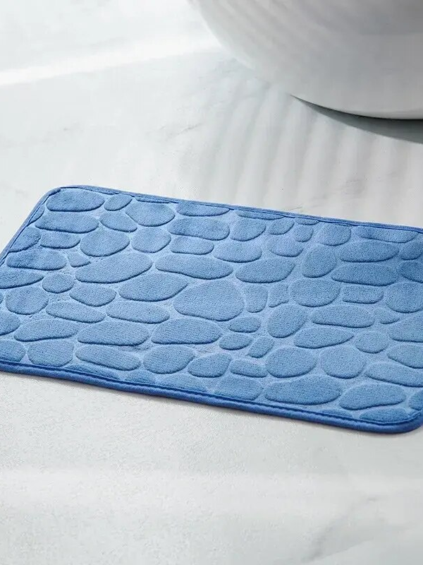 Luxurious Faux Rabbit Fur Non-Slip Bath Mat - Super Soft, Absorbent, & Machine Washable