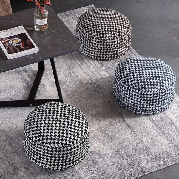 Chic Lattice Round Stool
