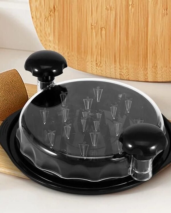Chicken Shredder with Ergonomic Handle and Clear Lid