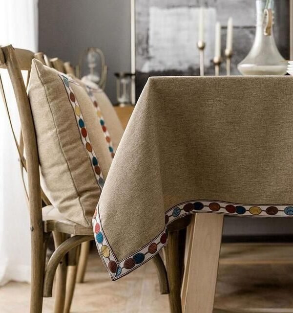 Elegant Polyester Tablecloth for Dining and Decor