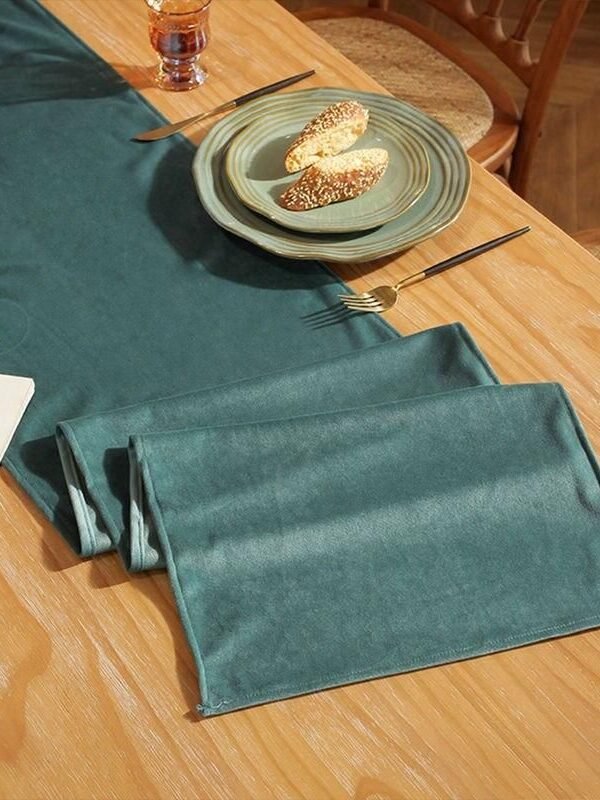 Elegant Nordic Velvet Table Runner for Home, Hotel, and Special Occasions